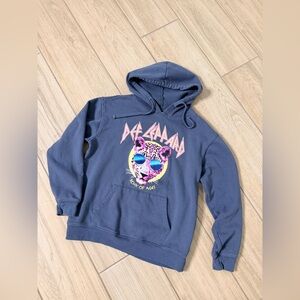 Def Leppard Graphic Hoodie Rock of Ages Leopard Sweatshirt Large